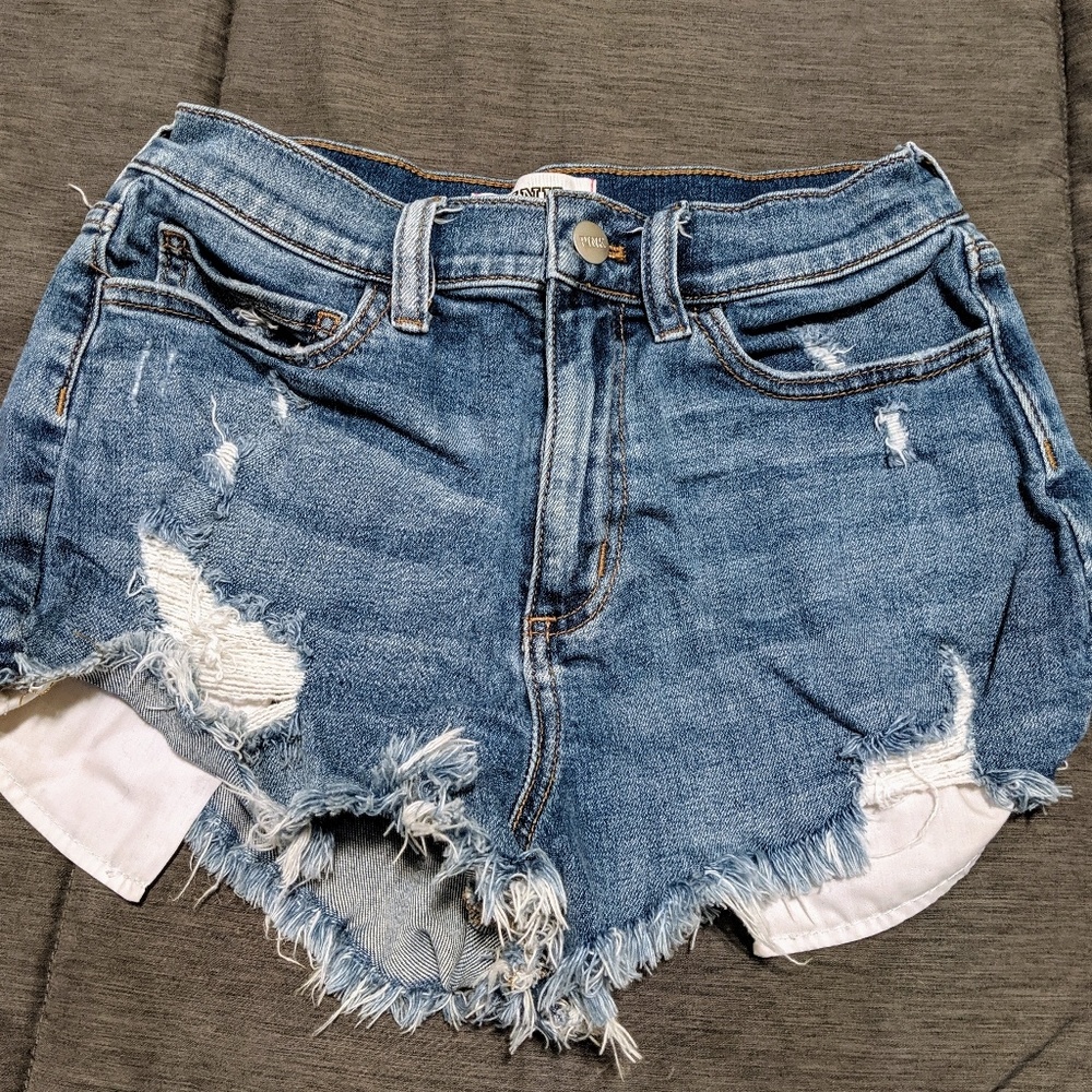 VS shorts